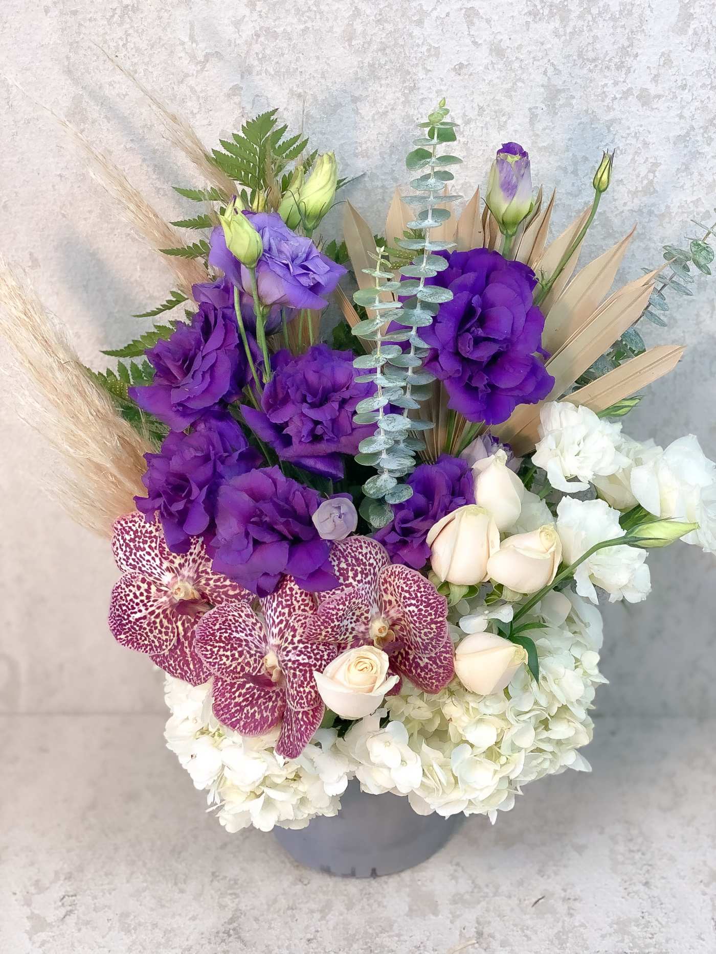 Purple modern flowers arrangement