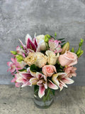 Mother’s Day Pink & White Flower Arrangement – Same Day Delivery Los Angeles