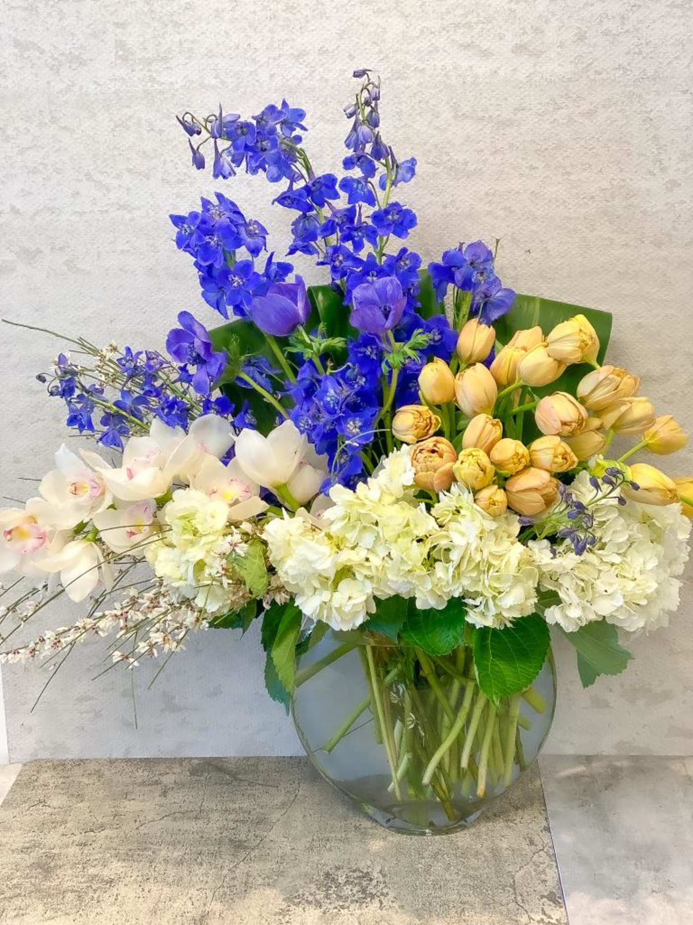 Blue & Yellow Flower Arrangement – Same Day Delivery Los Angeles